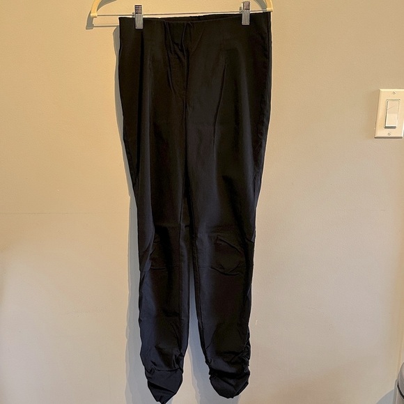Insight Women's Black stretchey gathered Pants - Picture 1 of 8